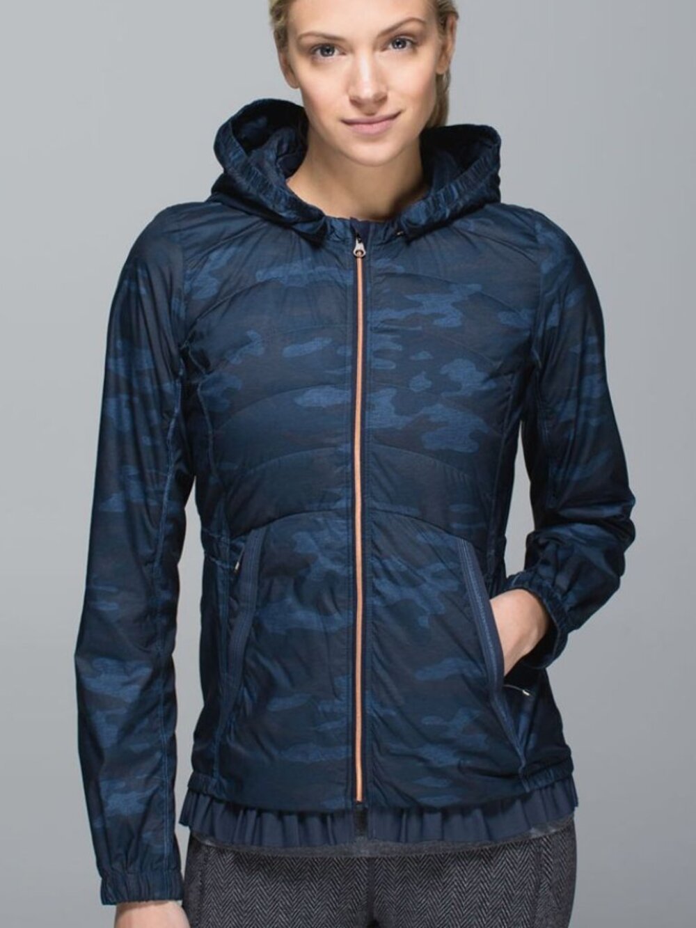 Lululemon Spring Fling Puffy Windbreaker Jacket Size 8 - Picture 2 of 10